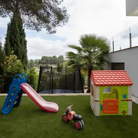 Nivixa Villa